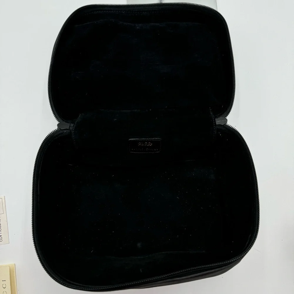 Gucci-Authentic- Vanity Pouch Leather Black - Picture 4 of 15